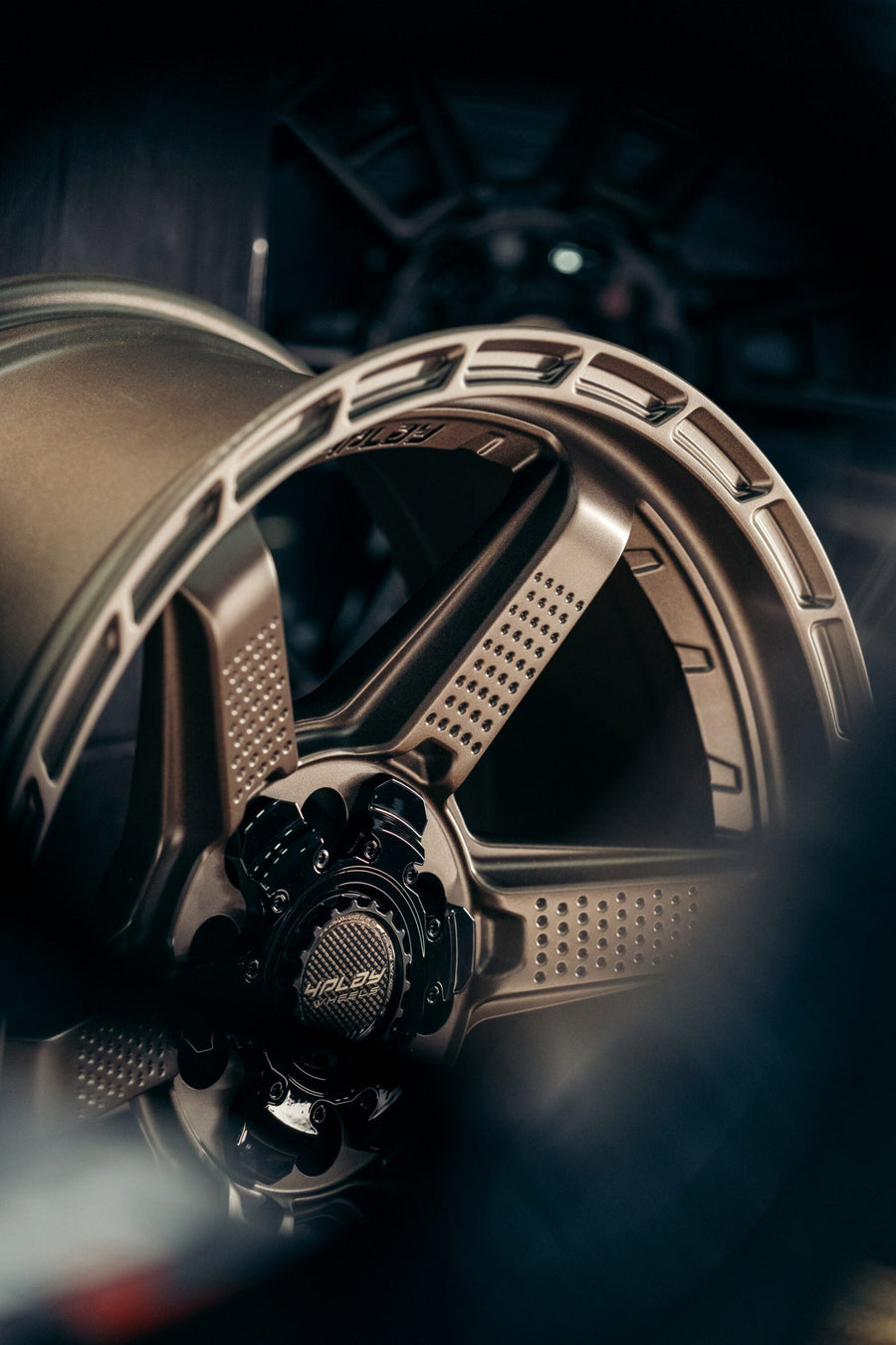 S63 4PLAY WHEELS S2 SERIES WAREHOUSE SHOTS