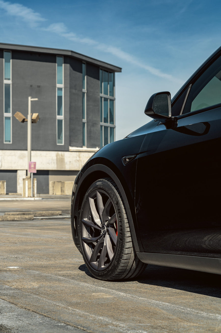 TESLA MODEL Y DEFIANT WHEELS DF06 20X9 20X10