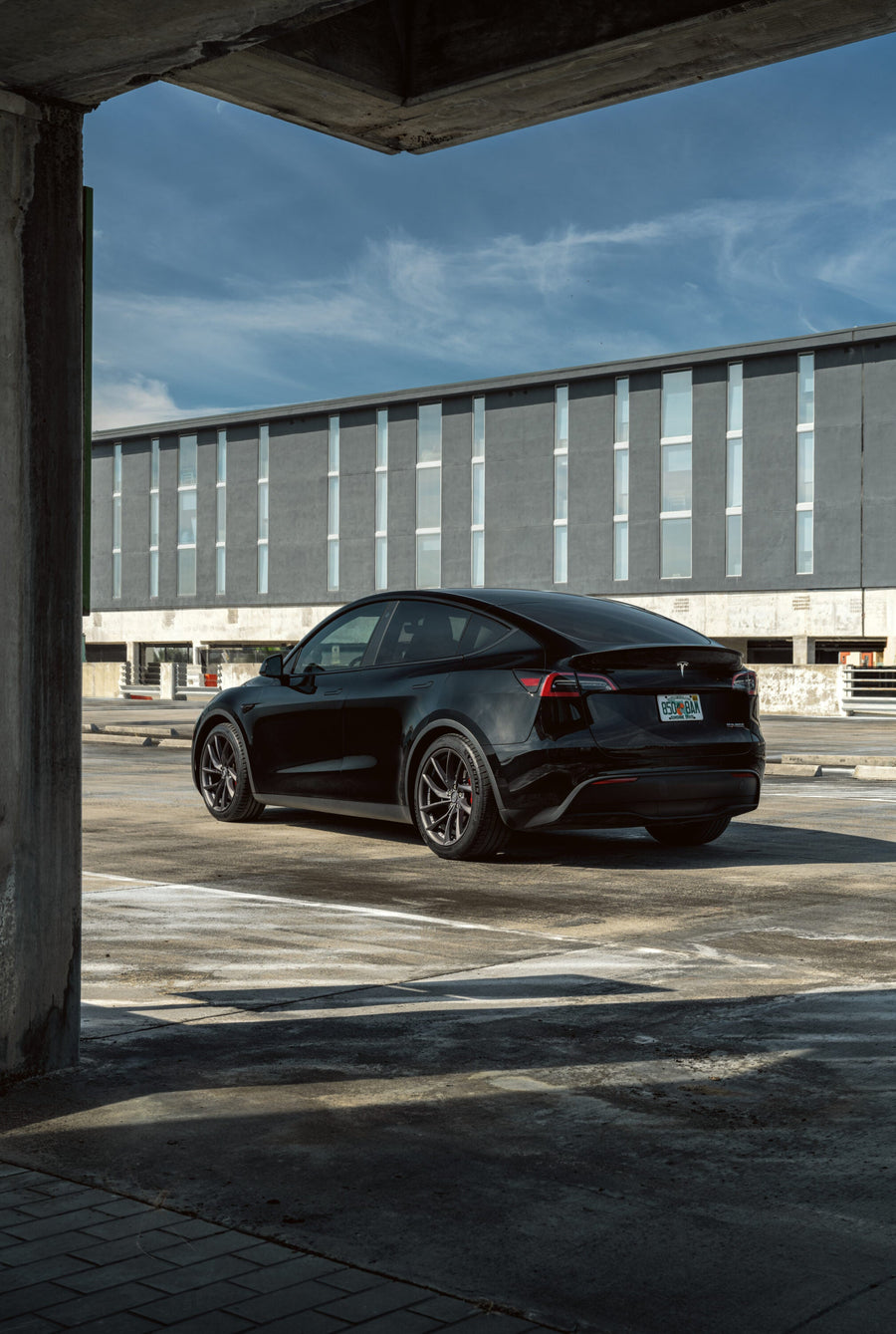 TESLA MODEL Y DEFIANT WHEELS DF06 20X9 20X10