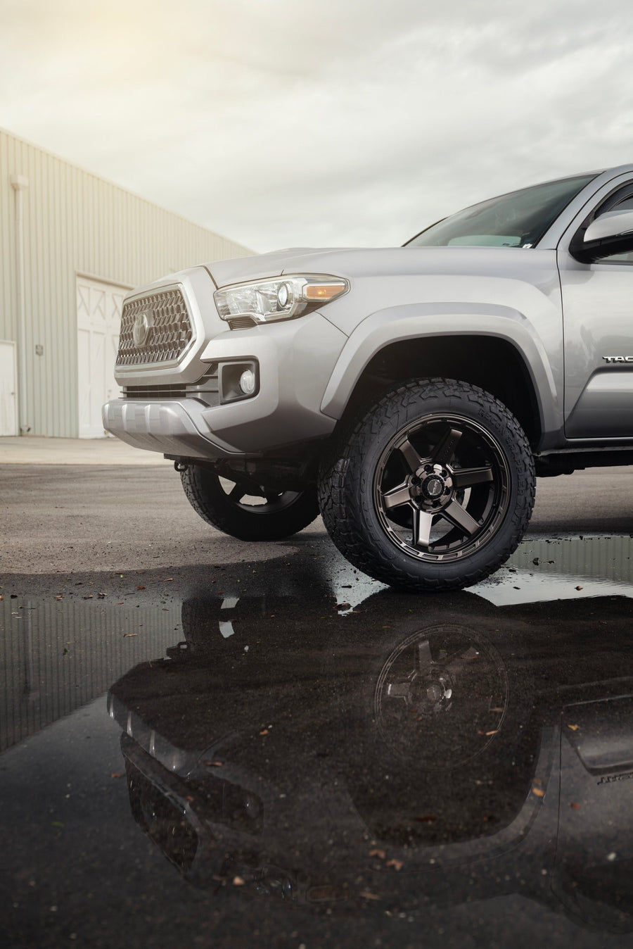 TOYOTA TACOMA 4PLAY WHEELS 4P63 BRONZE 20X10 275X55X20 NITTO TIRES 2 INCH FROM LEVEL 1 INCH REAR LEVEL SUSPENSION
