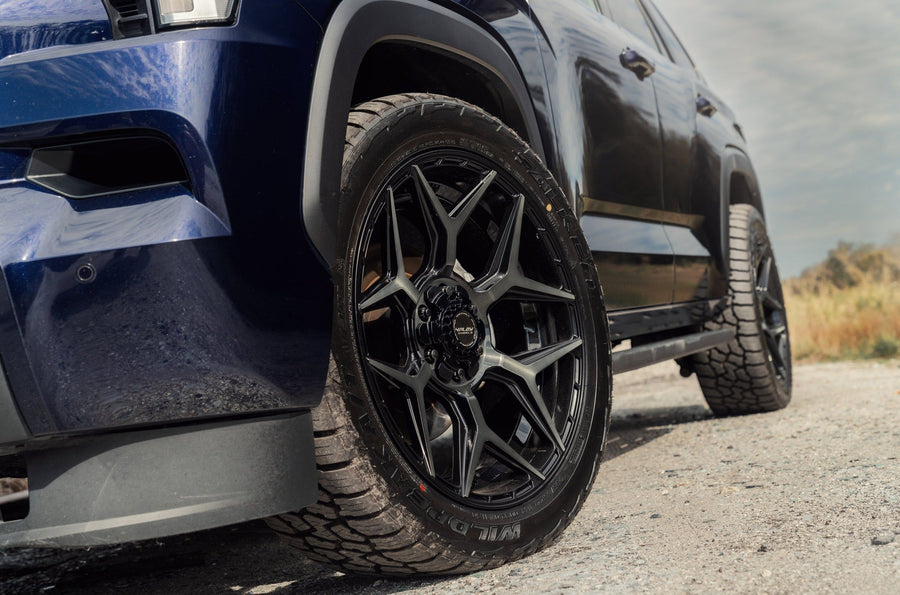 TOYOTA SEQUOIA 4PLAY WHEELS 4P06 22X9 0 ET 285X45X22 FALKEN TIRES STOCK SUSPENSION