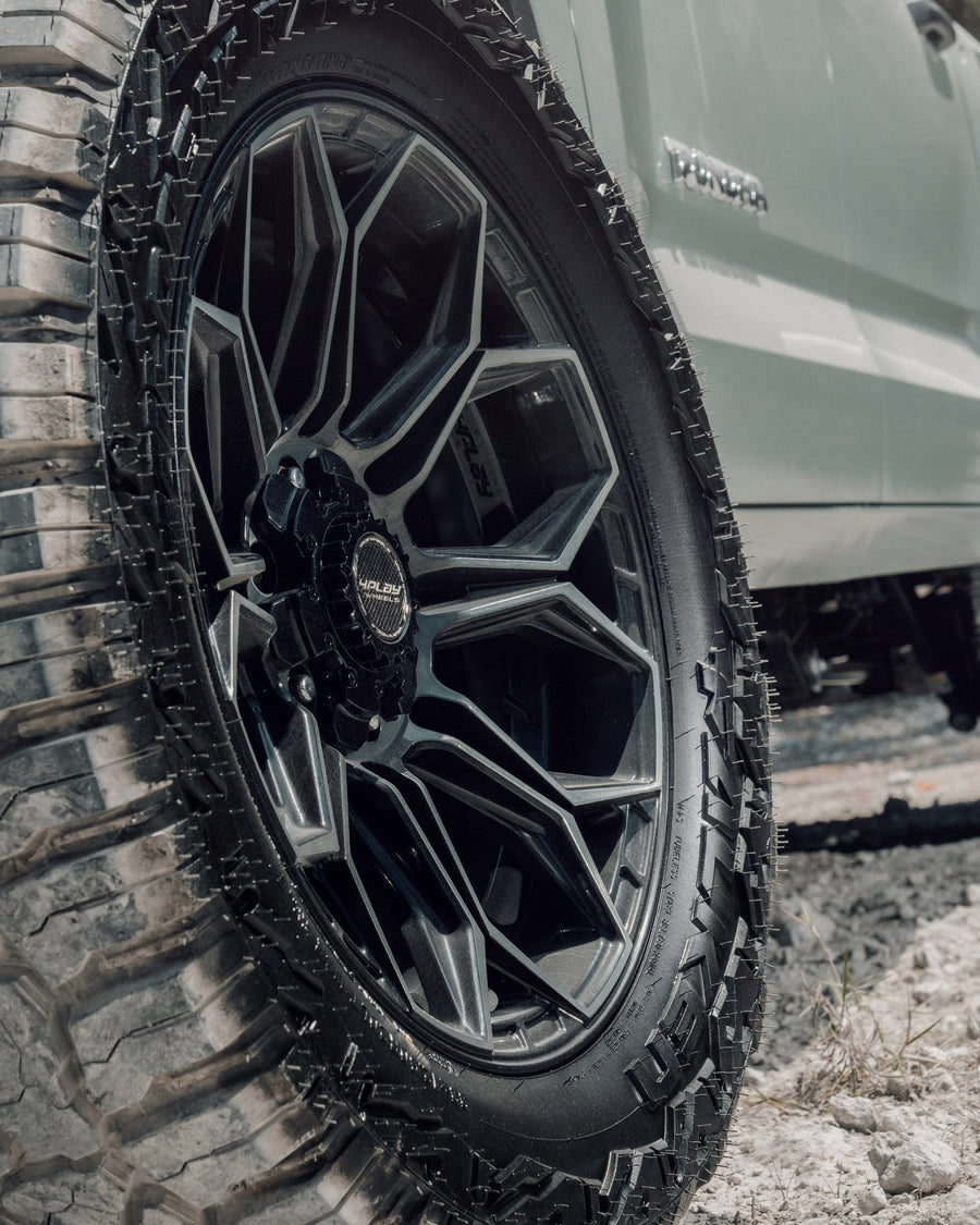 TOYOTA TUNDRA RIMS 4PLAY WHEELS 4P83 20X9 0 ET 33X12.5X20 FALKEN TIRES STOCK SUSPENSION