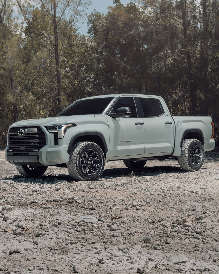TOYOTA TUNDRA RIMS 4PLAY WHEELS 4P83 20X9 0 ET 33X12.5X20 FALKEN TIRES STOCK SUSPENSION