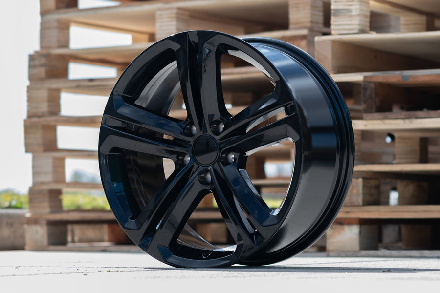 OE Wheels VW18 Lifestyle Photos