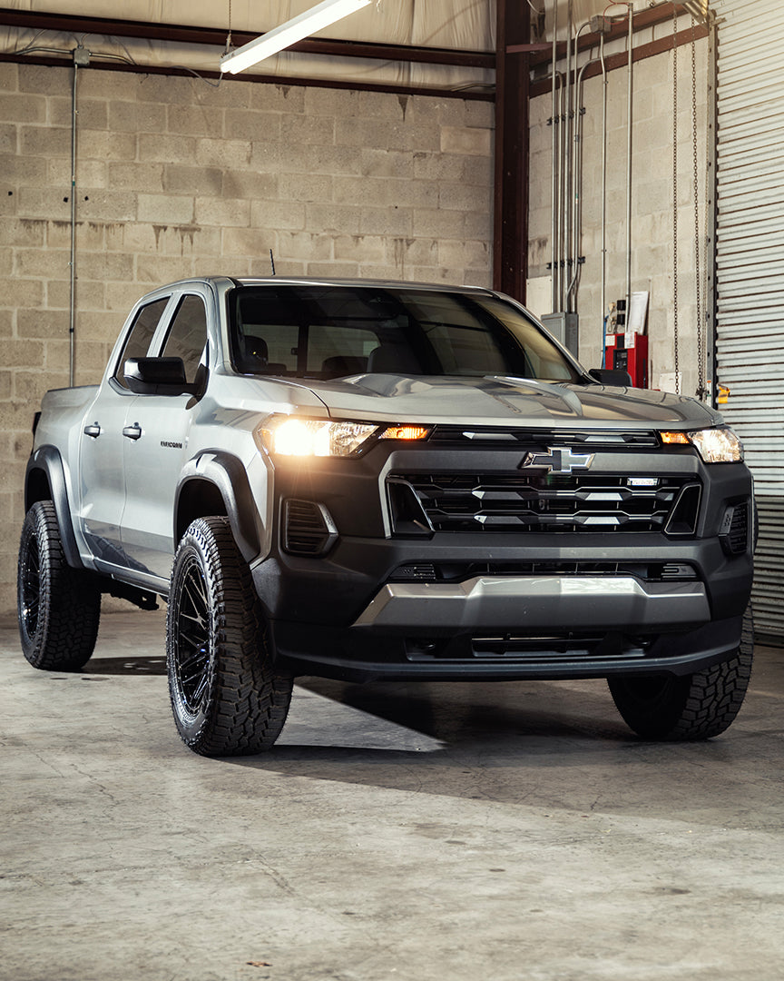 Chevrolet Colorado Trail Boss 4PLAY Wheels S28 20x9 Rims 275x60x20 Falken Tires Stock Suspension