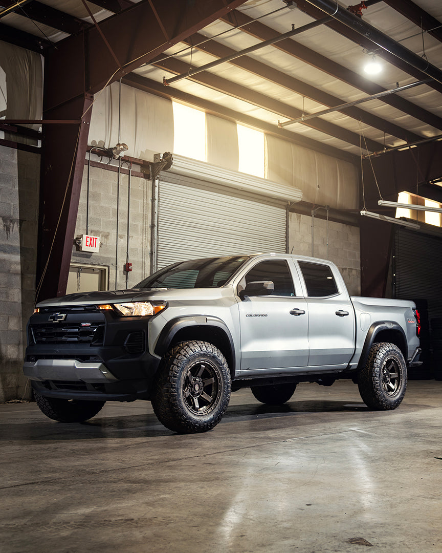 Chevrolet Colorado Trail Boss 4PLAY Wheels S63 18x9 Rims 275x70x18 Nitto Ridge Grappler Tires Stock Suspension
