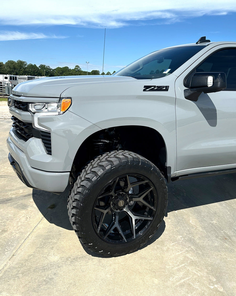 ’24 Chevrolet Silverado on 24x12 4P06 4PLAY Wheels, 37 inch tires, 7” BDS lift, by Woody Folsom Customs