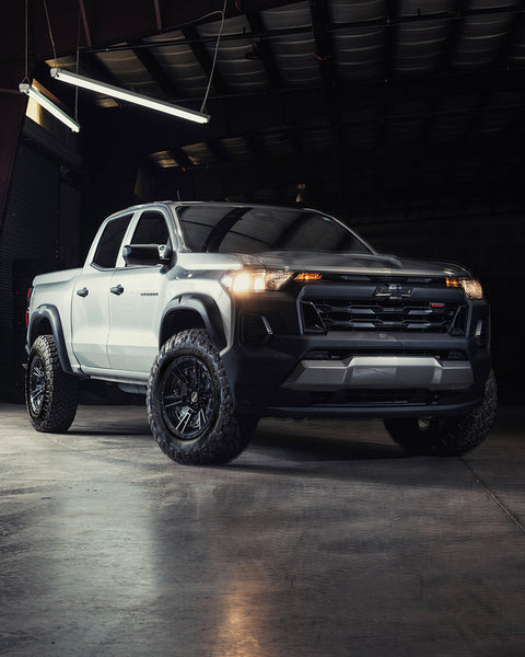 Chevrolet Colorado Trail Boss 4PLAY Wheels S01 18x9 Rims 275x70x18 Nitto Ridge Grappler Tires Stock Suspension
