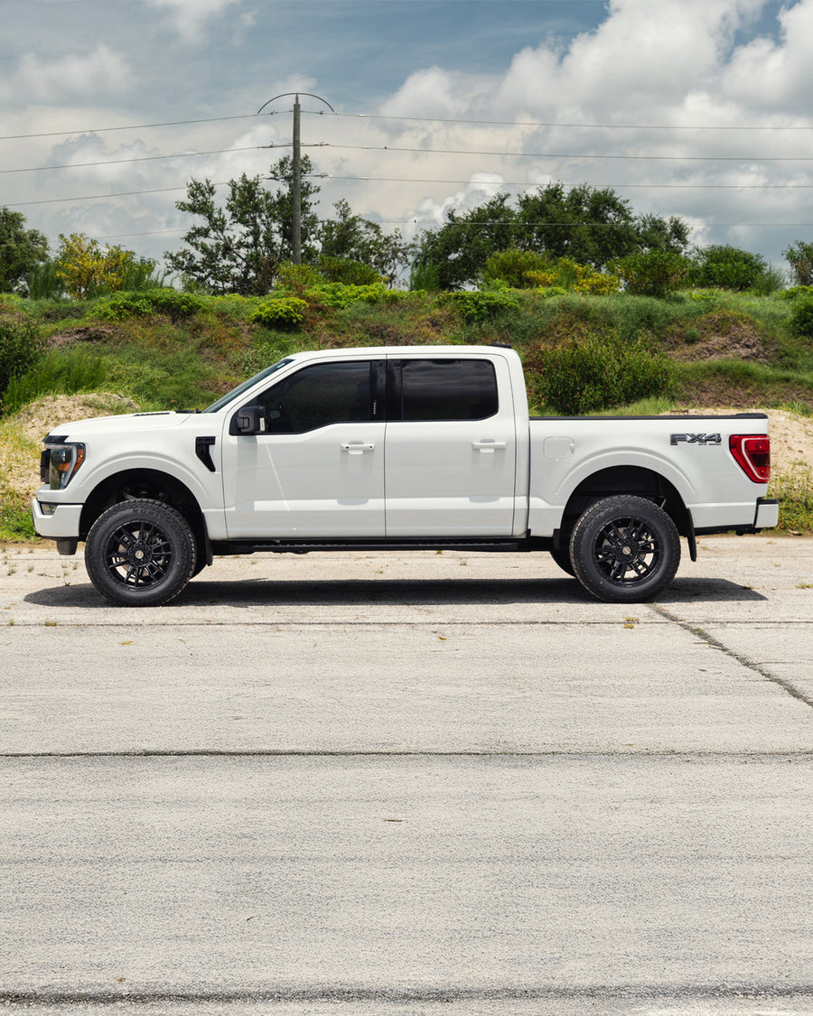 Ford F150 4PLAY Wheels S20 20x9 275x60x20 Falken Tires 2 Inch Leveled Suspension