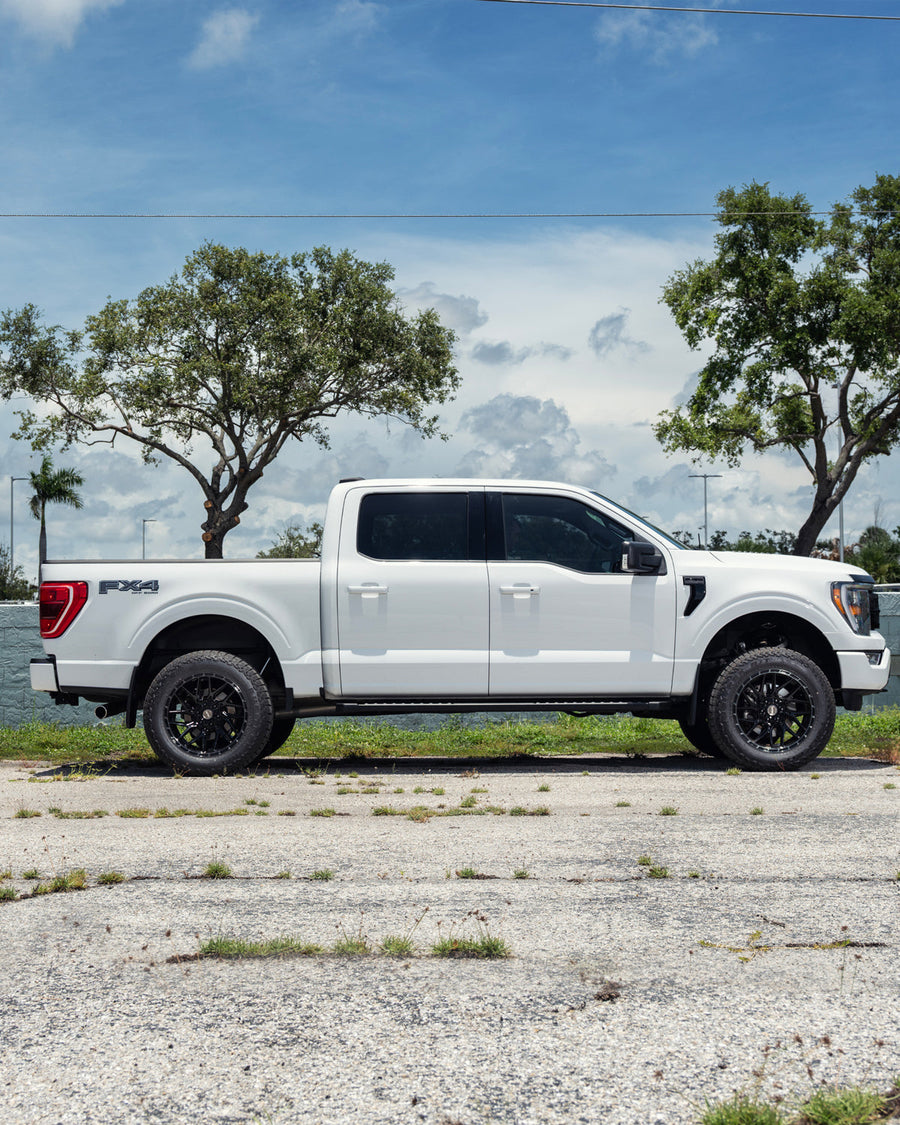 Ford F150 4PLAY Wheels S28 20x9 275x60x20 Falken Tires 2 Inch Leveled Suspension