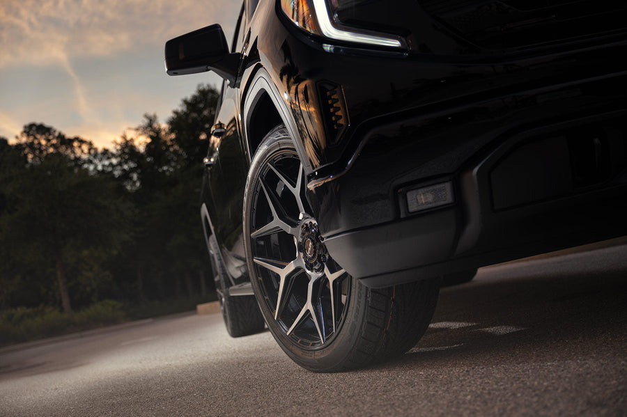 GMC Sierra 1500 4PLAY Wheels 4P06 24x10 285x40x24 Tire