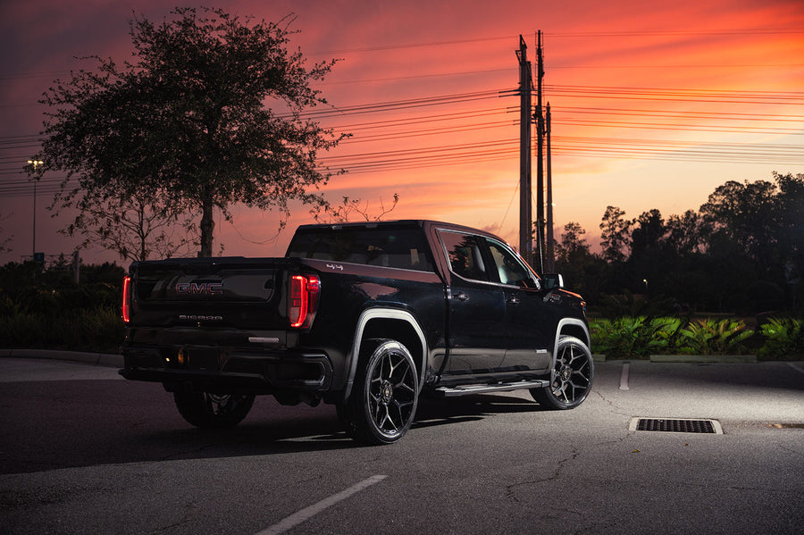 GMC Sierra 1500 4PLAY Wheels 4P06 24x10 285x40x24 Tire