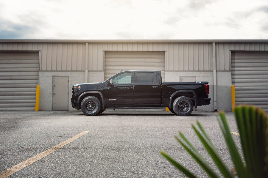 GMC Sierra 1500 4PLAY Wheels 4PS01 17x9 33x12.5x17 Tire
