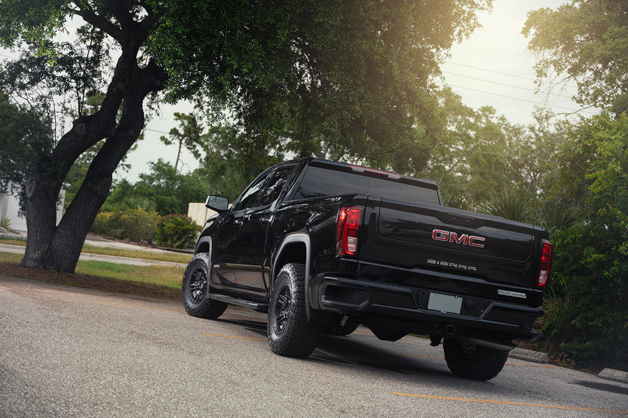 GMC Sierra 1500 4PLAY Wheels 4PS01 17x9 33x12.5x17 Tire
