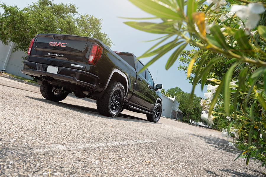 GMC Sierra 1500 4PLAY Wheels 4PS20 20x9 33x12.5x20 Tire