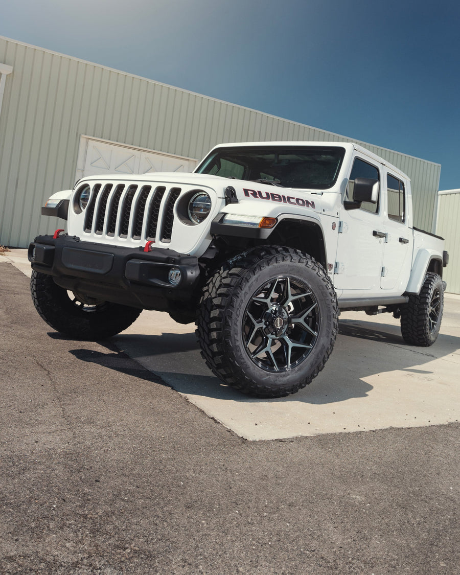 Jeep Gladiator 4PLAY Wheels 4P06 Rims 20×9 35×12.5×20 Tires Stock Suspension