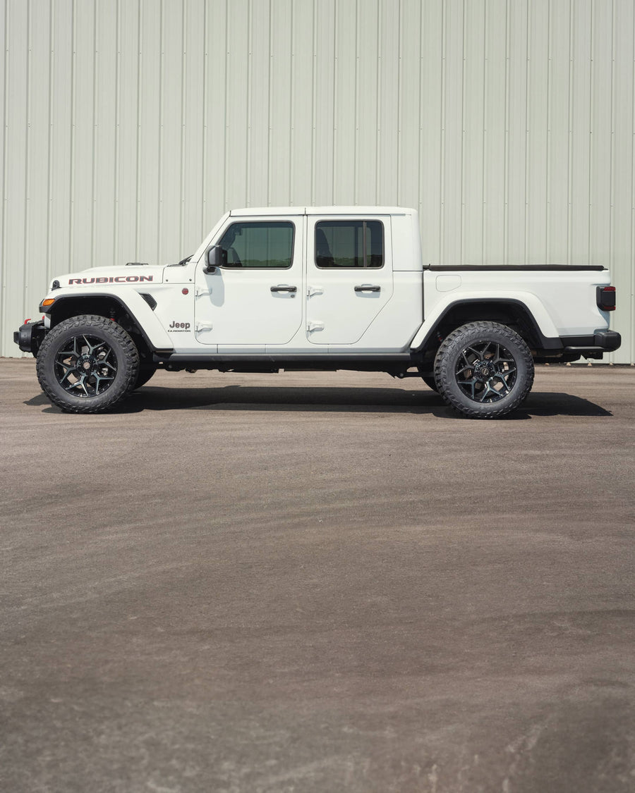 Jeep Gladiator 4PLAY Wheels 4P06 Rims 20×9 35×12.5×20 Tires Stock Suspension