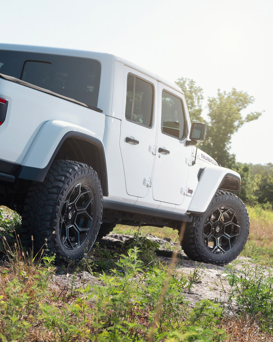 Jeep Gladiator 4PLAY Wheels 4PS26 Rims 20×9 35×12.5×20 Tires Stock Suspension