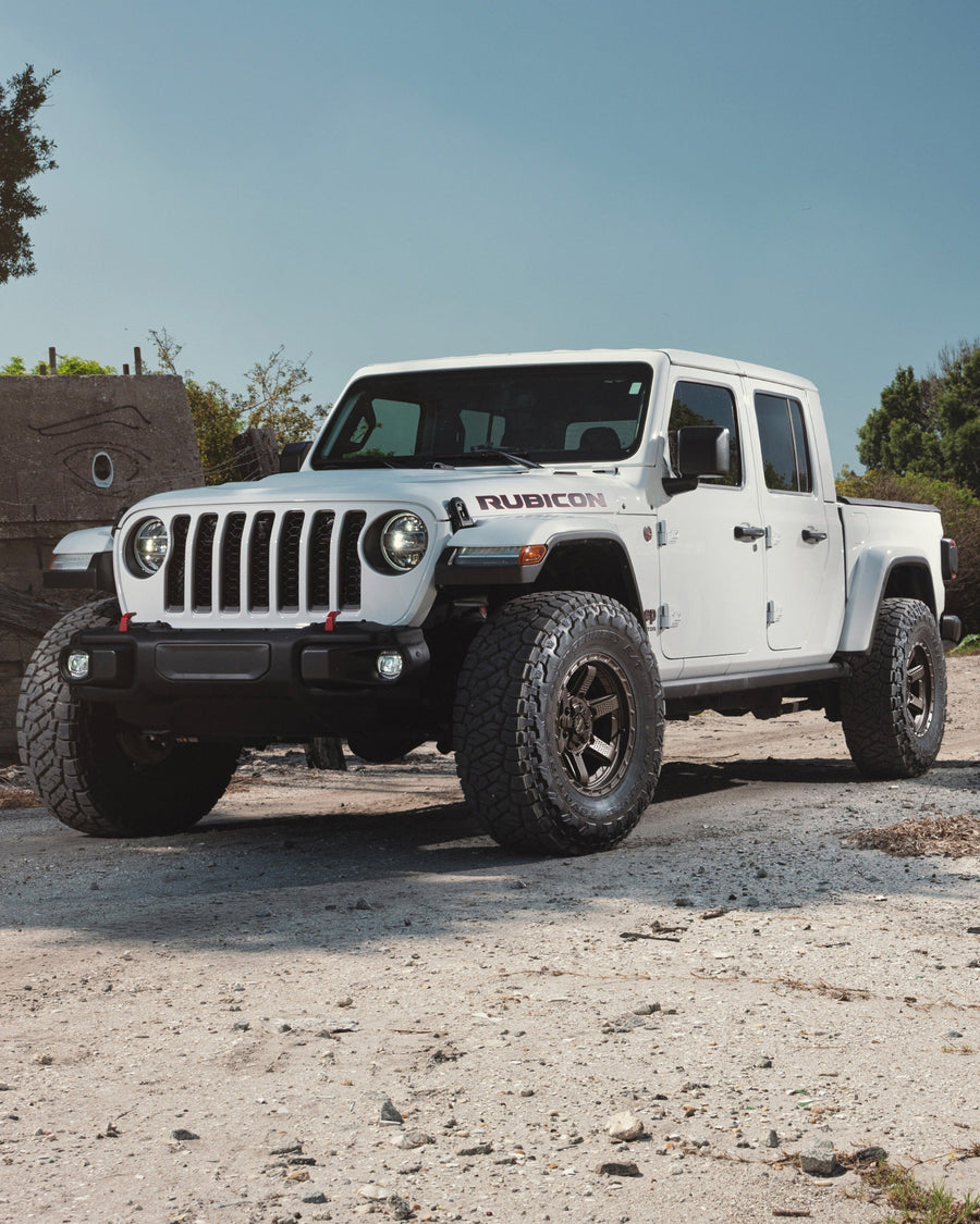 Jeep Gladiator 4PLAY Wheels 4PS63 Rims 17×9 35×12.5×17 Tires Stock Suspension
