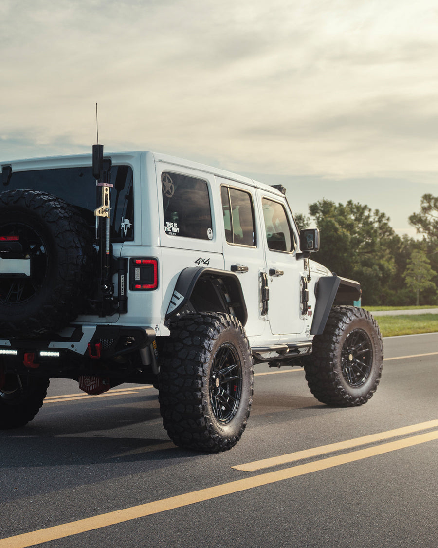 Jeep Wrangler 4PLAY Wheels 4PS20 20x9 38x13.5x20 Yokohama Tires