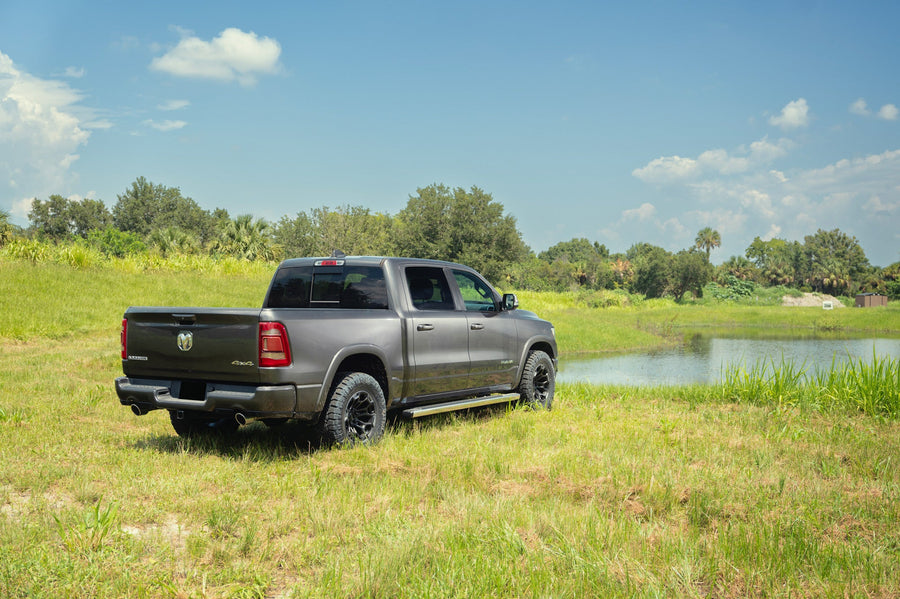 Ram 1500 DEFIANT Wheels DF03 18x9 33x12.5x18 Tire Stock Suspension